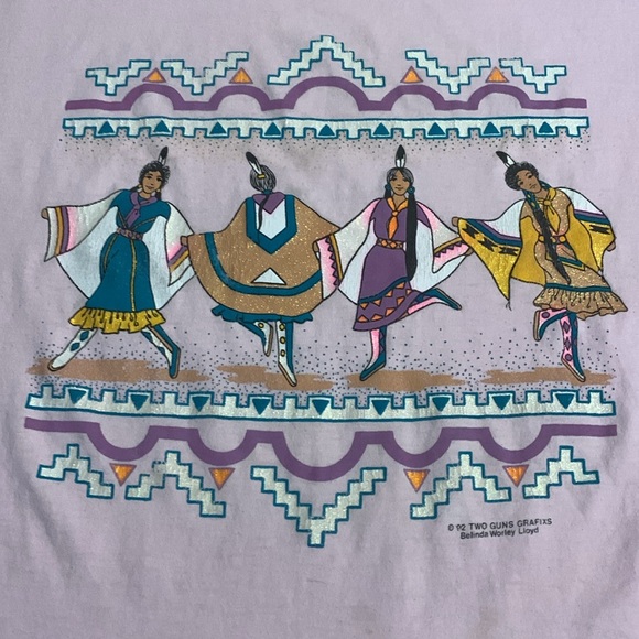 Vintage 1992 men’s XL Native American Pink Graphic T-Shirt - Picture 3 of 8
